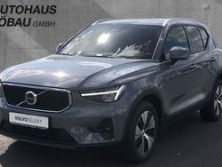 Thunder grey / metallic Gebraucht 2023 Volvo XC40 Core SUV | 34.290 € (Fairer Preis)