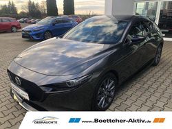 Grau Gebraucht 2021 Mazda 3 Selection Limousine | 21.890 € (Etwas zu teuer)