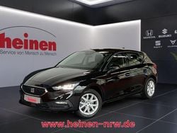 Schwarz Gebraucht 2022 Seat Leon Style Limousine | 15.899 € (Guter Preis)
