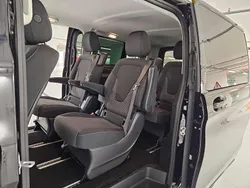 Schwarz Neu 2024 Mercedes V250 Van / Kleinbus | 57.000 €
