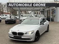 BMW 730
