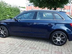 Blau Gebraucht 2016 Audi A3 Comfort Limousine | 11.900 € (Guter Preis)