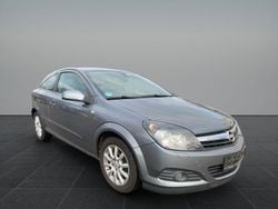 Grau Gebraucht 2005 Opel Astra GTC Cosmo Coupé | 2.000 € (Fairer Preis)