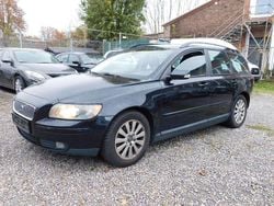 Schwarz Gebraucht 2005 Volvo V50 Momentum Kombi | 999 € (Superpreis)