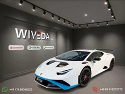 Weiß Gebraucht 2023 Lamborghini Huracán | 329.900 € (Guter Preis)
