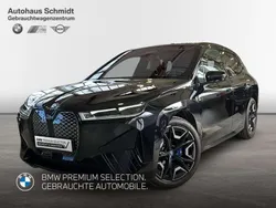 Saphirschwarz Gebraucht 2023 BMW iX Sport Line SUV | 87.330 € (Fairer Preis)