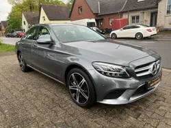 Selenitgrau metalliclack Gebraucht 2021 Mercedes C300e Avantgarde Limousine | 26.330 € (Guter Preis)