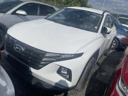 Weiß polar white / sol Gebraucht 2022 Hyundai Tucson SUV | 25.500 € (Superpreis)
