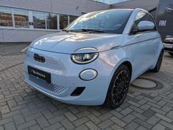 Himmel blau Gebraucht 2023 Fiat 500e La Prima Cabrio | 23.990 € (Fairer Preis)