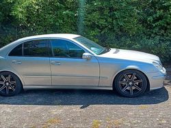 Silber Gebraucht 2004 Mercedes E200 Limousine | 3.450 € (Guter Preis)