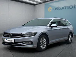 Gebraucht 2023 VW Passat Kombi | 31.599 € (Guter Preis)