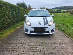 Weiß Gebraucht 2009 Renault Twingo GT Kleinwagen | 1.750 € (Fairer Preis)