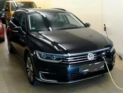 Schwarz Gebraucht 2016 VW Passat GTE Kombi | 15.000 € (Fairer Preis)
