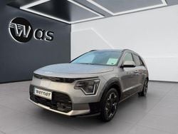 Grau Gebraucht 2024 Kia e-Niro Inspiration SUV | 29.970 € (Fairer Preis)