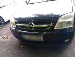 Blau Gebraucht 2004 Opel Vectra Limousine | 1.000 € (Guter Preis)