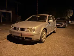 Silber Gebraucht 2000 VW Golf IV Kleinwagen | 1.750 € (Fairer Preis)