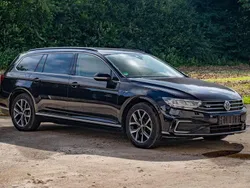 Deep black Gebraucht 2020 VW Passat GTE Kombi | 18.000 € (Guter Preis)