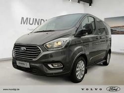 Grau (magneticgrau (metallic)) Gebraucht 2023 Ford Tourneo Custom Titanium Van | 41.760 € (Etwas zu teuer)