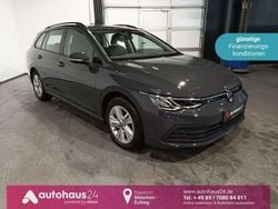 Grau Gebraucht 2022 VW Golf VIII Life Kombi | 21.820 € (Guter Preis)