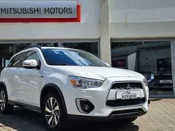 Weiß Gebraucht 2016 Mitsubishi ASX Diamant Edition SUV | 8.900 € (Superpreis)