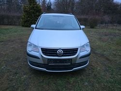 Silber Gebraucht 2008 VW Touran Trendline Van / Kleinbus | 2.300 € (Guter Preis)
