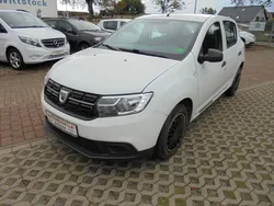 Weiß Gebraucht 2017 Dacia Sandero Ambiance Kleinwagen | 3.980 € (Guter Preis)