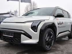 Ivory silver metallic Gebraucht 2025 Kia EV3 GT-Line SUV | 39.900 € (Fairer Preis)