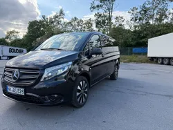 Schwarz Gebraucht 2022 Mercedes Vito Van / Kleinbus | 36.000 € (Superpreis)