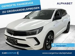 Jade weiss Gebraucht 2023 Opel Grandland X Elegance SUV | 20.290 € (Guter Preis)