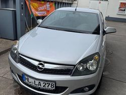 Schwarz Gebraucht 2006 Opel Astra Cabriolet Cabrio | 1.900 € (Guter Preis)