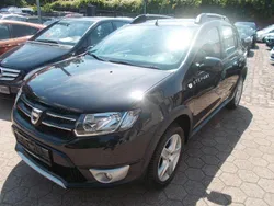 Schwarz Gebraucht 2015 Dacia Sandero Prestige Kleinwagen | 6.990 € (Guter Preis)