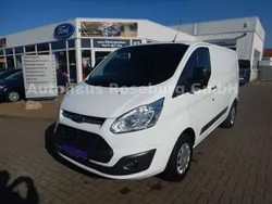 Weiß Gebraucht 2017 Ford Transit Custom Trend Van | 21.990 € (Teuer)