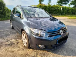 Blau Gebraucht 2011 VW Golf Plus Team Van / Kleinbus | 3.200 € (Guter Preis)