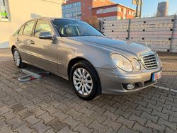 Silber Gebraucht 2006 Mercedes E200 Limousine | 4.490 € (Guter Preis)