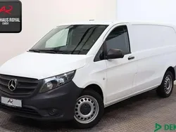 Weiß Gebraucht 2019 Mercedes Vito Van / Kleinbus | 22.880 € (Guter Preis)