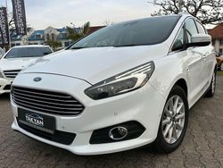 Weiß Gebraucht 2016 Ford S-MAX Titanium Van / Kleinbus | 11.990 € (Fairer Preis)