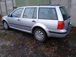 Silber Gebraucht 2001 VW Golf IV Kombi | 1.350 € (Fairer Preis)