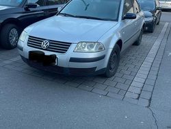 Silber Gebraucht 2004 VW Passat Limousine | 750 € (Guter Preis)