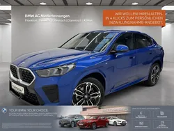Blau Gebraucht 2024 BMW X2 Luxury Line SUV | 43.280 €
