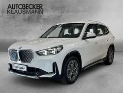 Weiss Gebraucht 2024 BMW iX1 xLine SUV | 44.275 € (Fairer Preis)
