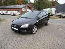 Schwarz Gebraucht 2007 Ford Focus Kombi | 1.550 € (Guter Preis)