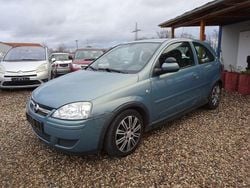 Grau Gebraucht 2005 Opel Corsa Limousine | 1.300 € (Guter Preis)