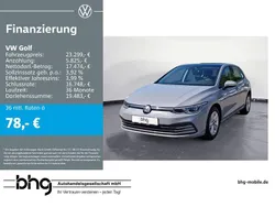 Grau Gebraucht 2024 VW Golf VIII Life Limousine | 23.299 € (Fairer Preis)