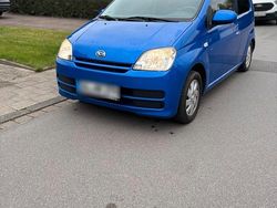 Blau Gebraucht 2006 Daihatsu Cuore Kleinwagen | 1.600 € (Fairer Preis)