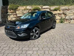 Schwarz Gebraucht 2010 Ford Focus Titanium Limousine | 3.590 € (Fairer Preis)