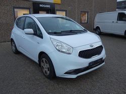 Weiß Gebraucht 2018 Kia Venga Attract Kleinwagen | 4.099 € (Superpreis)