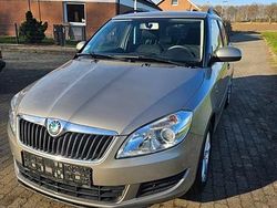 Gebraucht 2011 Skoda Fabia Family Kombi | 4.450 €