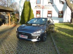Grau Gebraucht 2017 Hyundai i30 Intro Edition Kombi | 14.980 € (Fairer Preis)