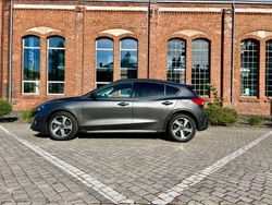Grau Gebraucht 2019 Ford Focus Active Kombi | 12.499 € (Superpreis)