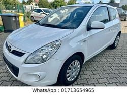 Weiß Gebraucht 2011 Hyundai i20 Edition Kleinwagen | 2.500 € (Guter Preis)